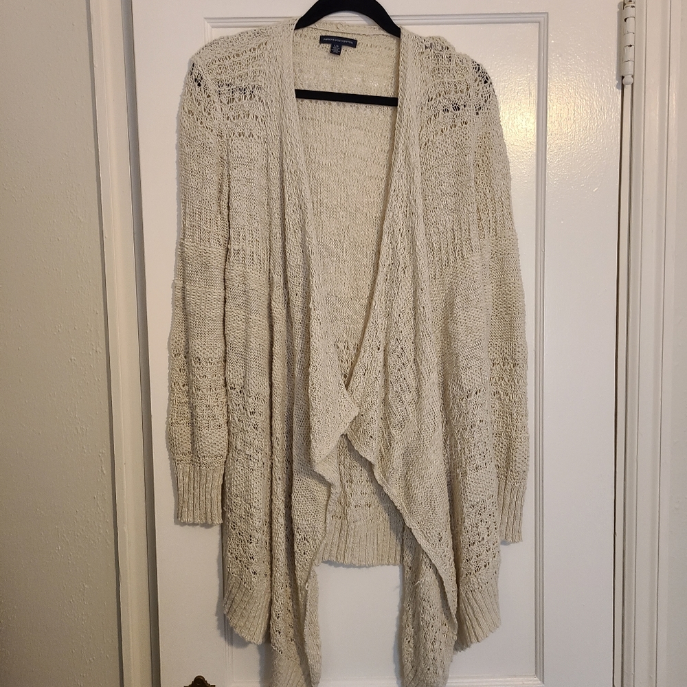 American Eagle cream knit cardigan